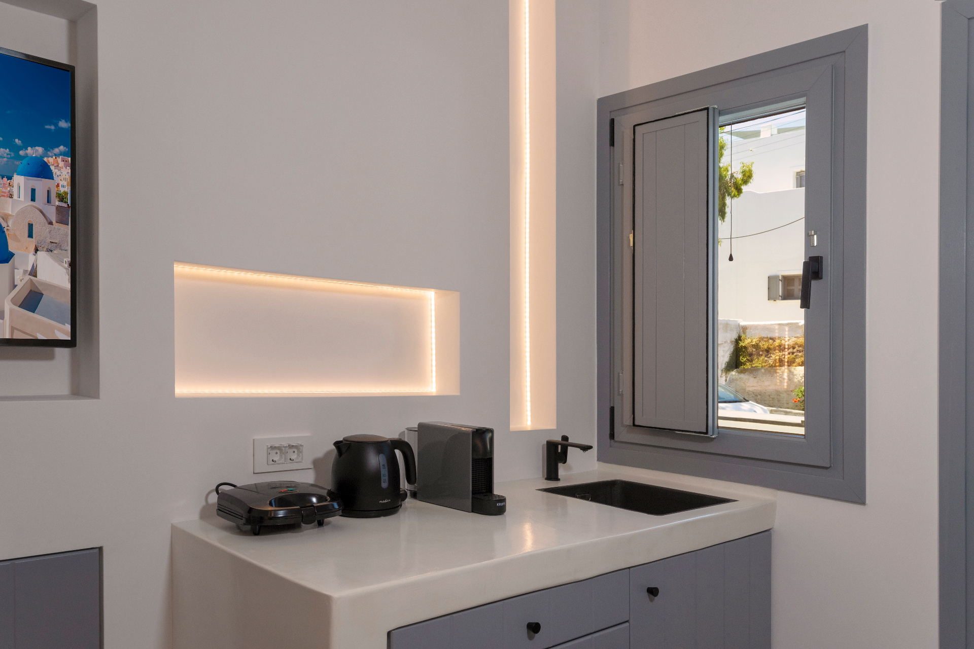 Deluxe Suite I