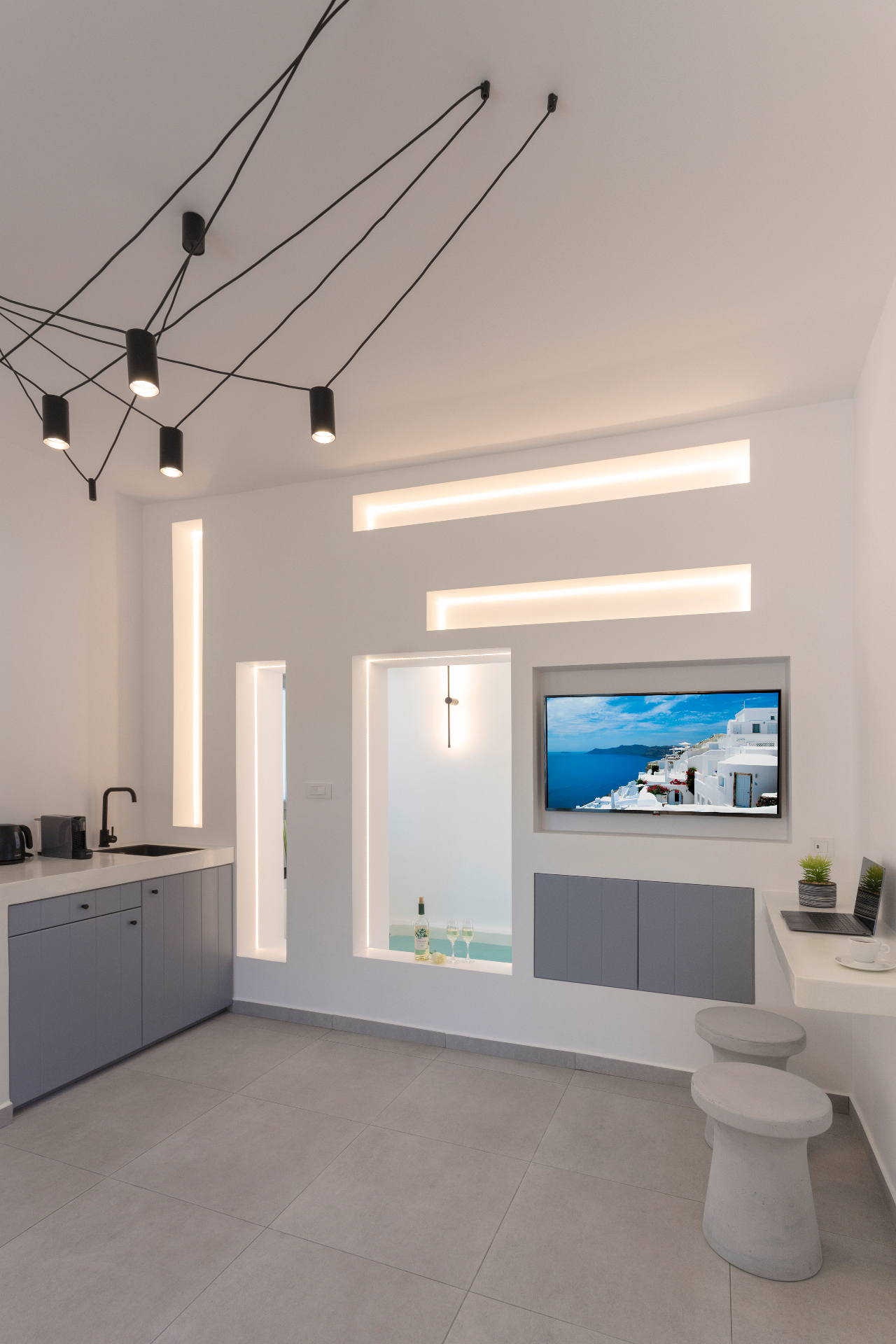 Deluxe Suite II